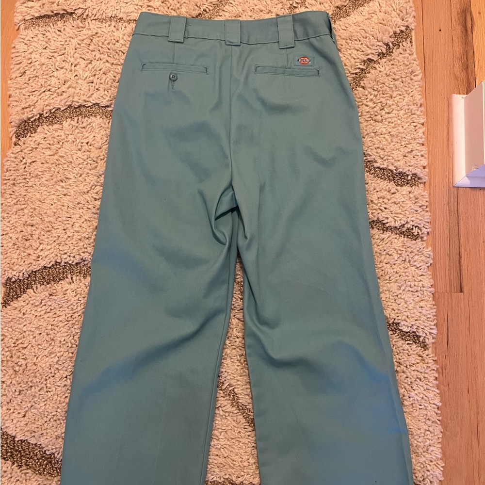 Women’s Dickies aqua blue crop pants 8 NWOT - Picture 4 of 4